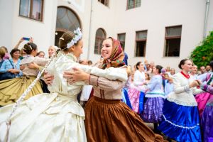 Kecskeméti Lakodalmas / Gyenes Kata
